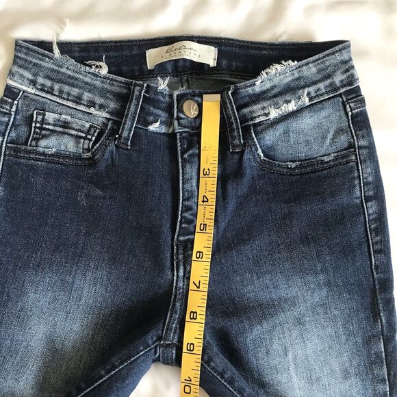 KANCAN Women’s Stretch Jeans Estilo Raw Hem Size 25 Cut 6162 Blue Distressed EUC - Picture 9 of 13